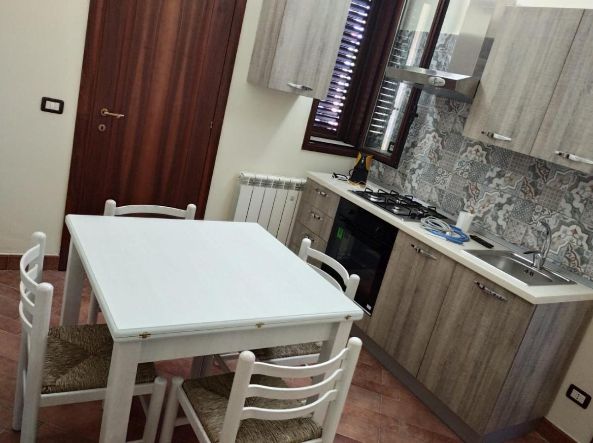 Agua Marina Villa อาโวลา ภายนอก รูปภาพ